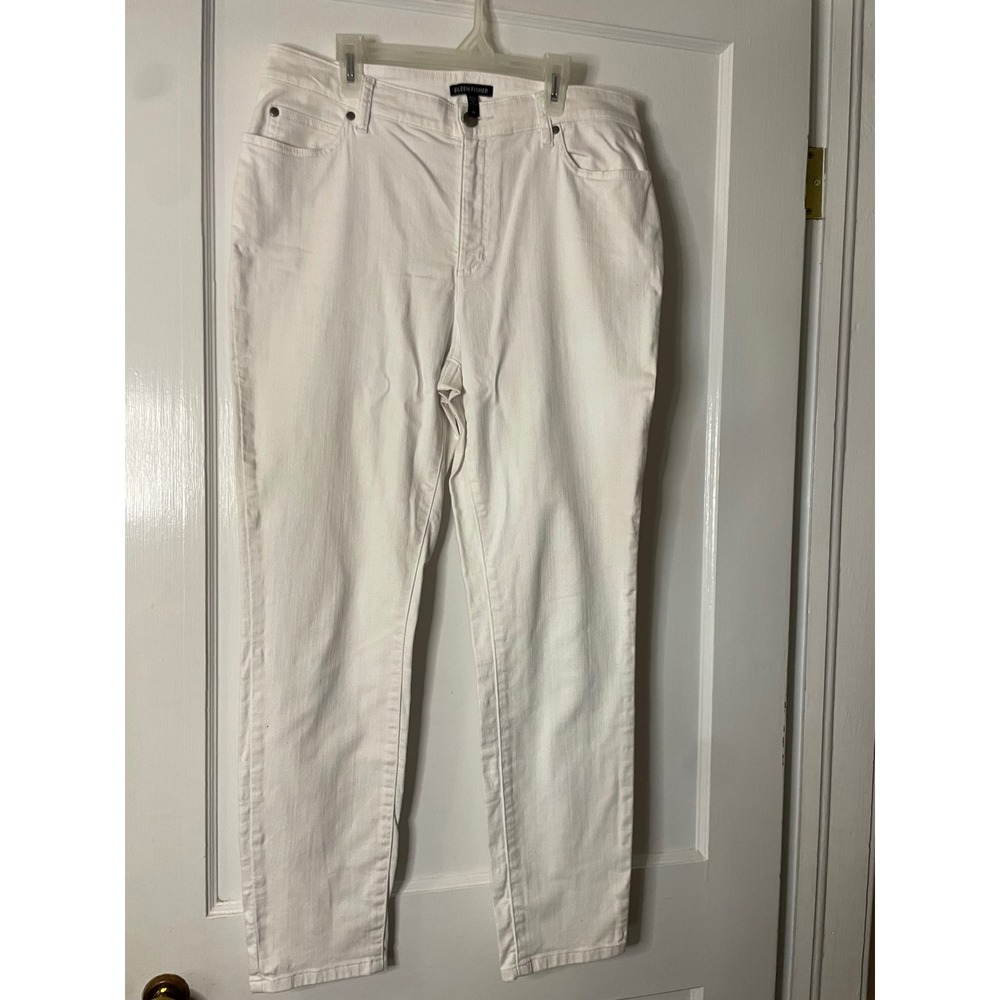 Eileen Fisher White Denim Jeans Size 10‎ Classic Fit Women's Apparel